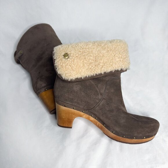 UGG AUS Lynnea Studded Wooden Clog Boots - Picture 4 of 7